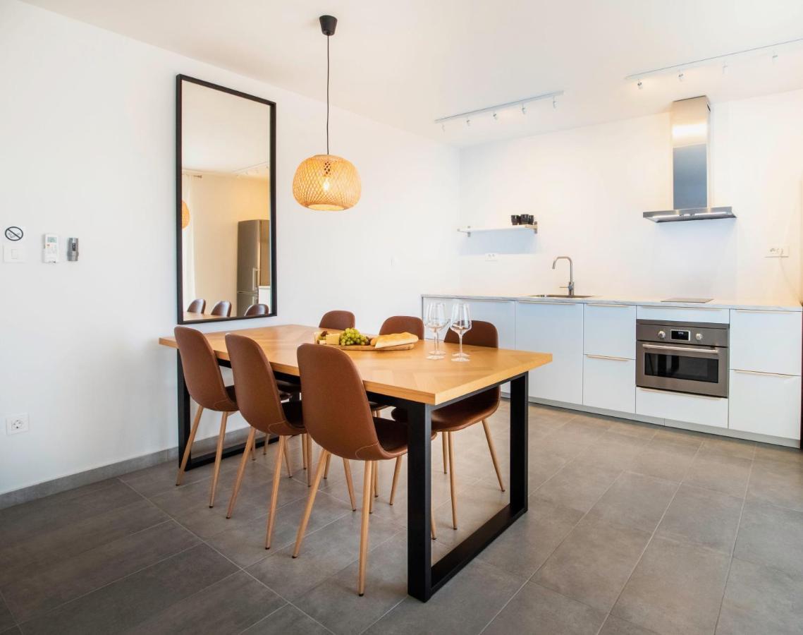 The Grande - Huge Terrace - Amazing Sea Views - Tastefully Furnished - Access To Rooftop Terrace And Gym - Hillside Apartments Rogoznica Rogoznica  Eksteriør bilde