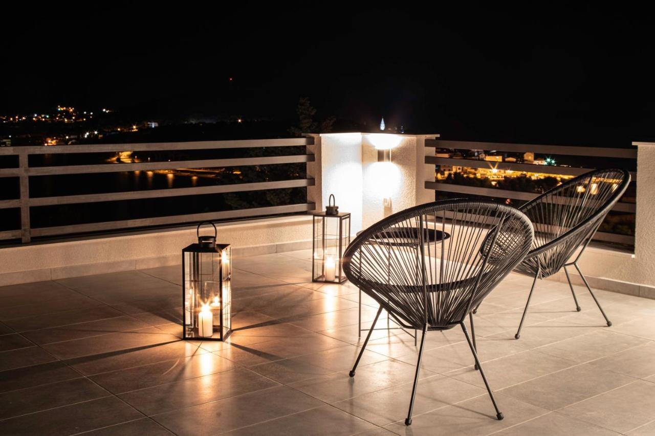 The Grande - Huge Terrace - Amazing Sea Views - Tastefully Furnished - Access To Rooftop Terrace And Gym - Hillside Apartments Rogoznica Rogoznica  Eksteriør bilde