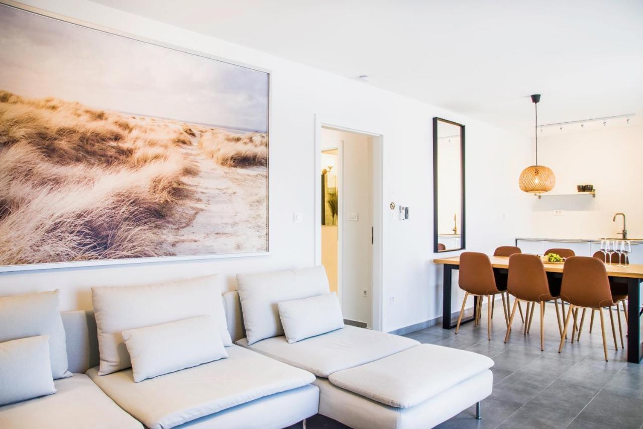 The Grande - Huge Terrace - Amazing Sea Views - Tastefully Furnished - Access To Rooftop Terrace And Gym - Hillside Apartments Rogoznica Rogoznica  Eksteriør bilde